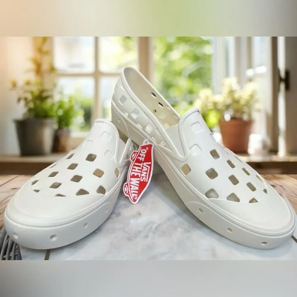 🔥NEW 🔥 VANS TRK Slip On Rubber Water Shoes Size 13